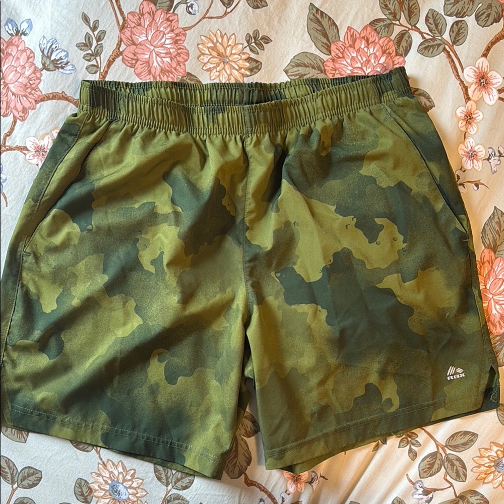 RBX Men's Green Camo Shorts